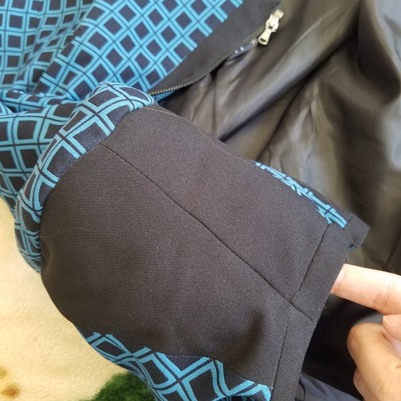 Patterned Suit Jacket Size 16 - Picture 5 of 10